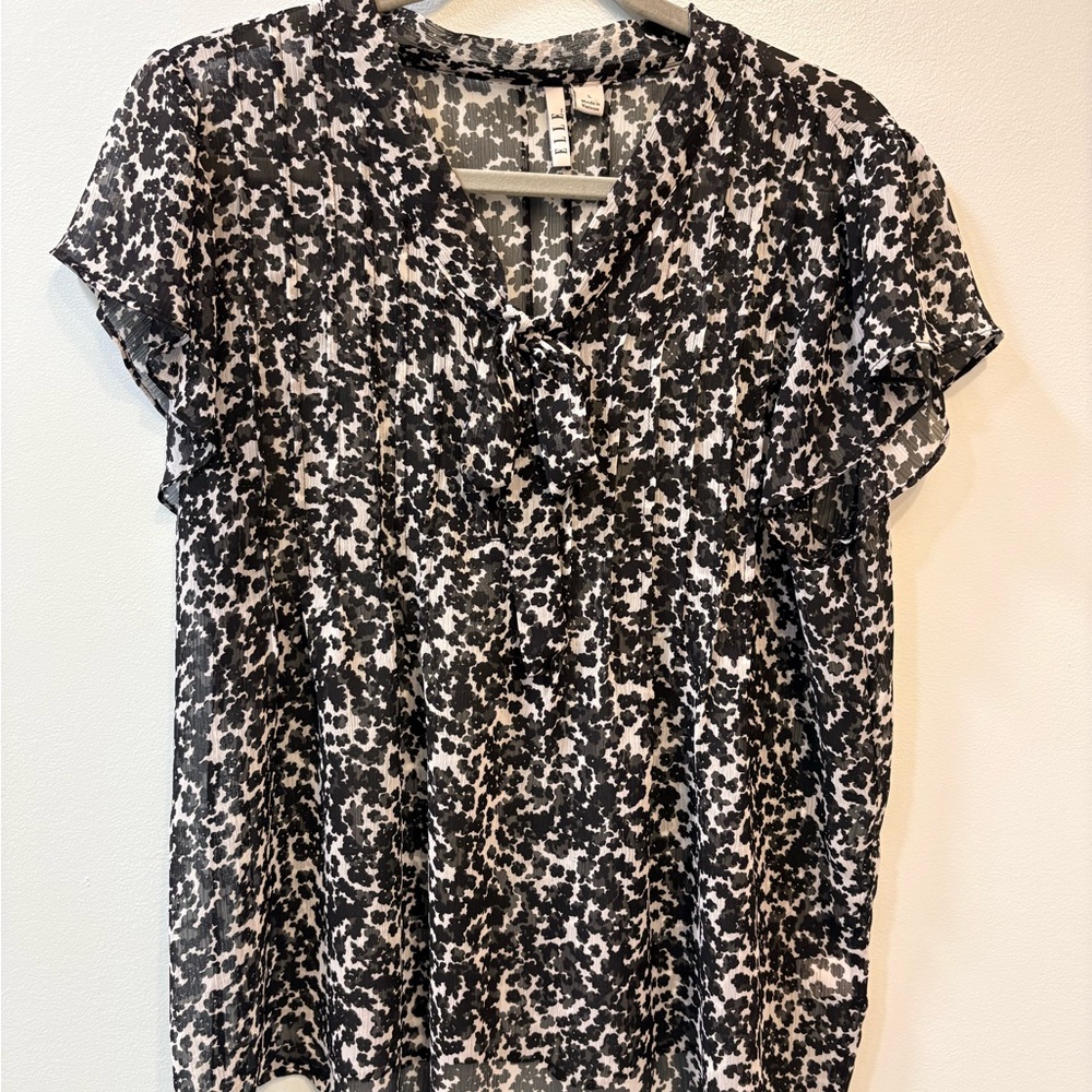 Elle Abstract Print Blouse